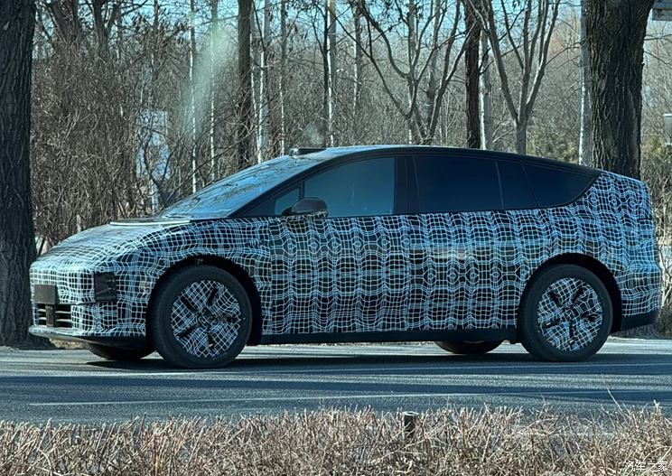 问界M8/小米YU7等领衔 2025年将上市重磅SUV（下）