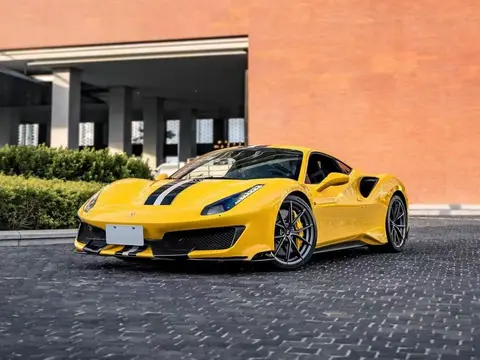 多巴胺车色与TPU防护:当代年轻人的情绪型汽车时尚