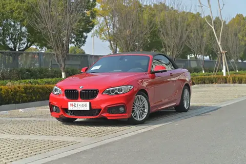 8万多买台5.1万公里的宝马敞篷轿跑，零下也得敞篷开？